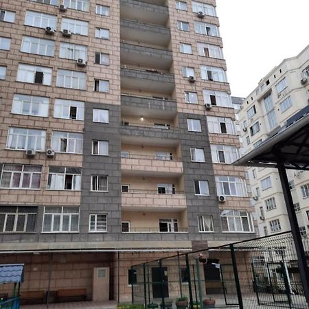 Diplomat Apartments Bishkek Exterior photo